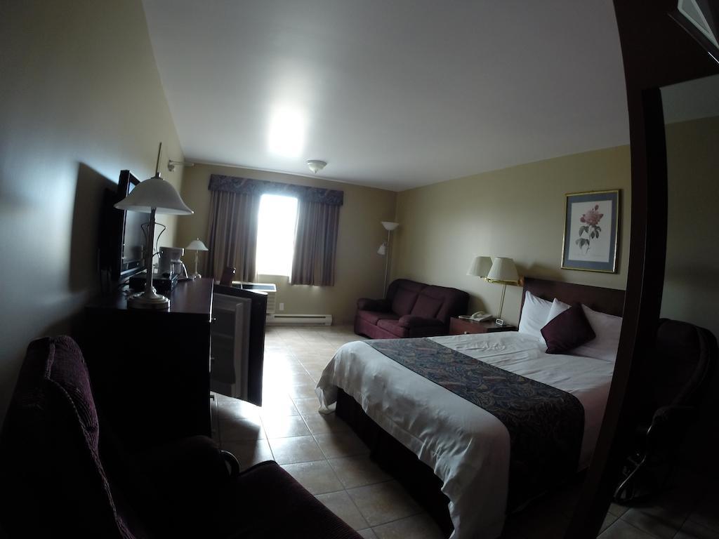 Motel Le Pocatois Ла Покатиер Екстериор снимка